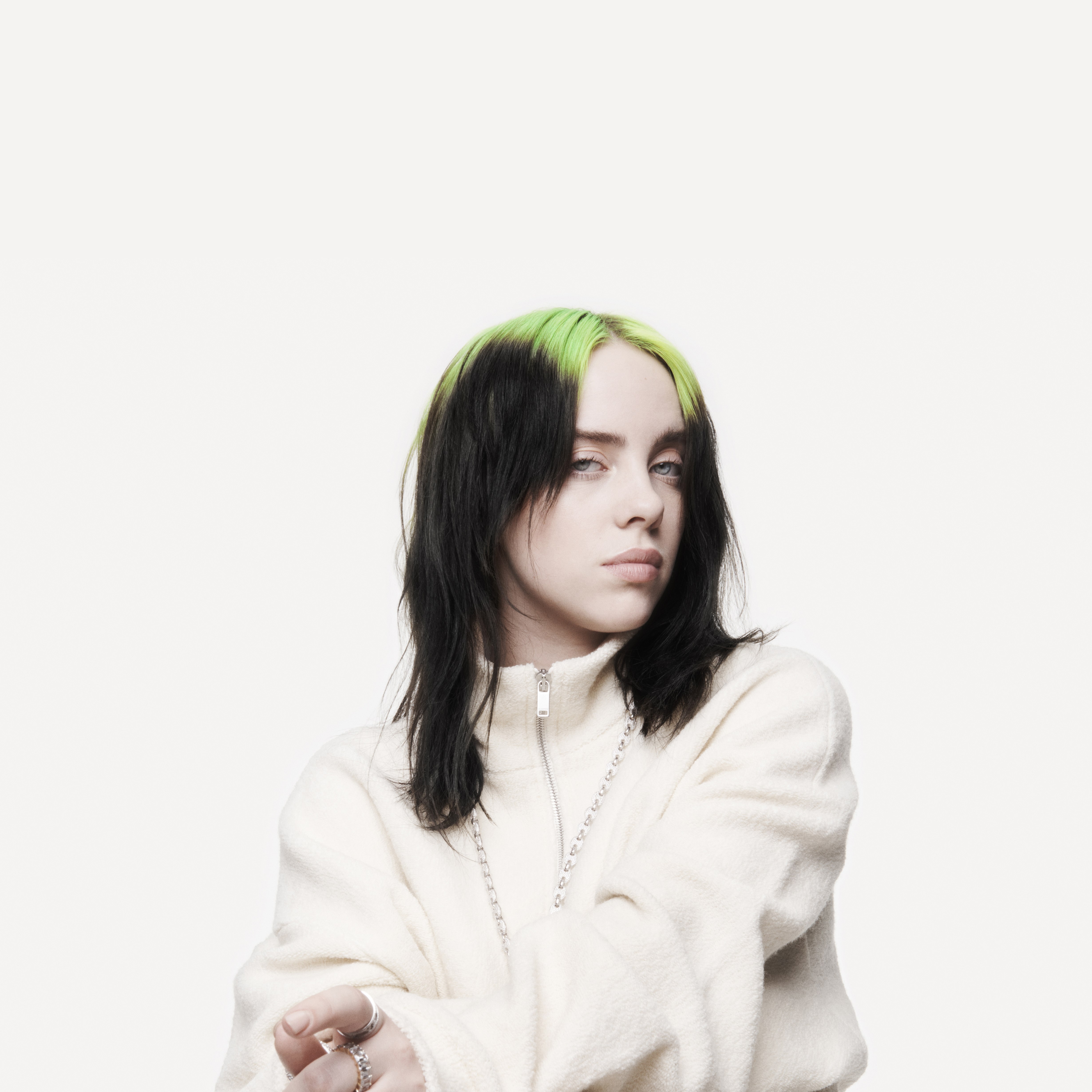 Billie Eilish, Fondo blanco, Cantante estadounidense, Retrato, 5K