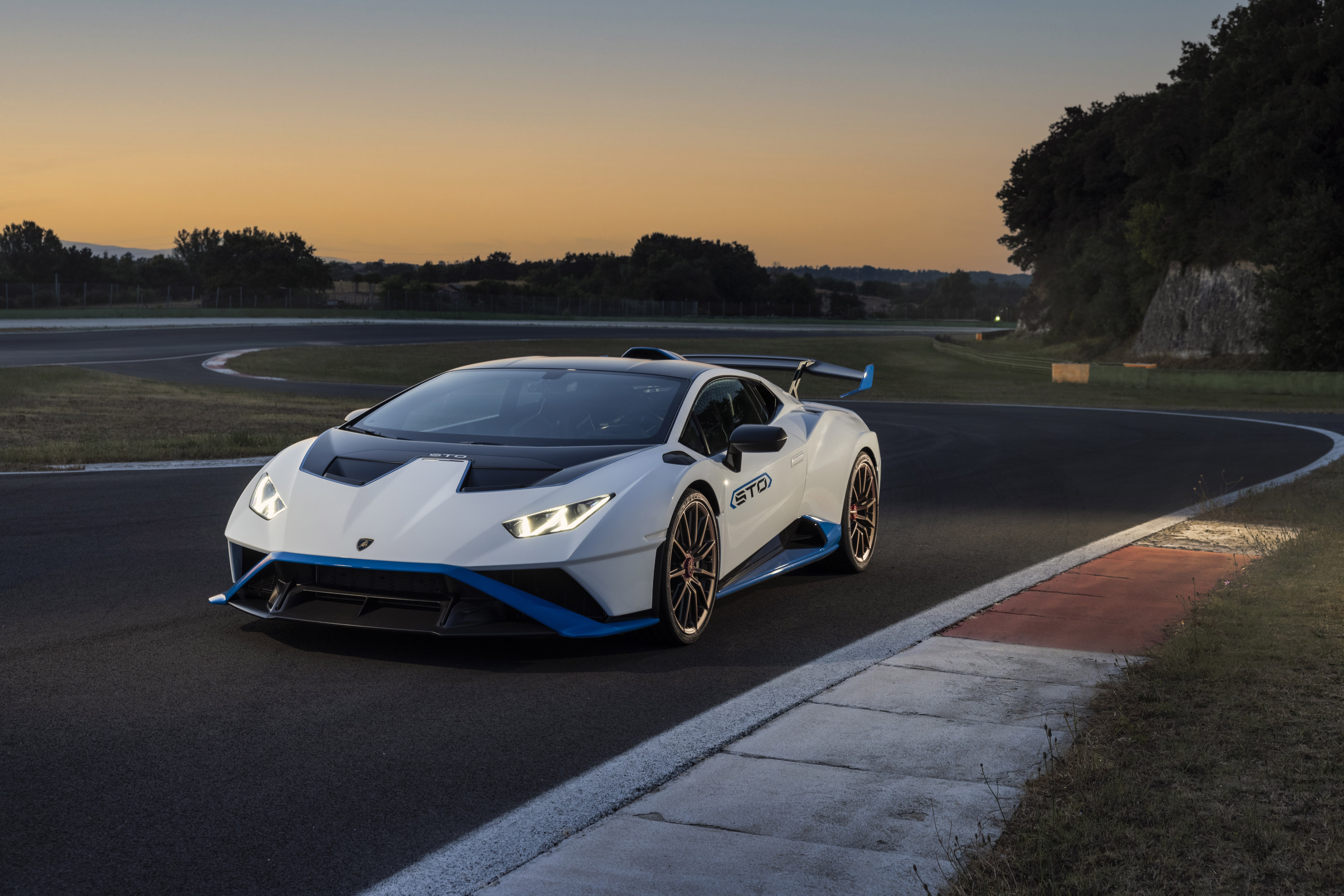Lamborghini Huracán STO, Atardecer, Coches deportivos, 2021, 5K