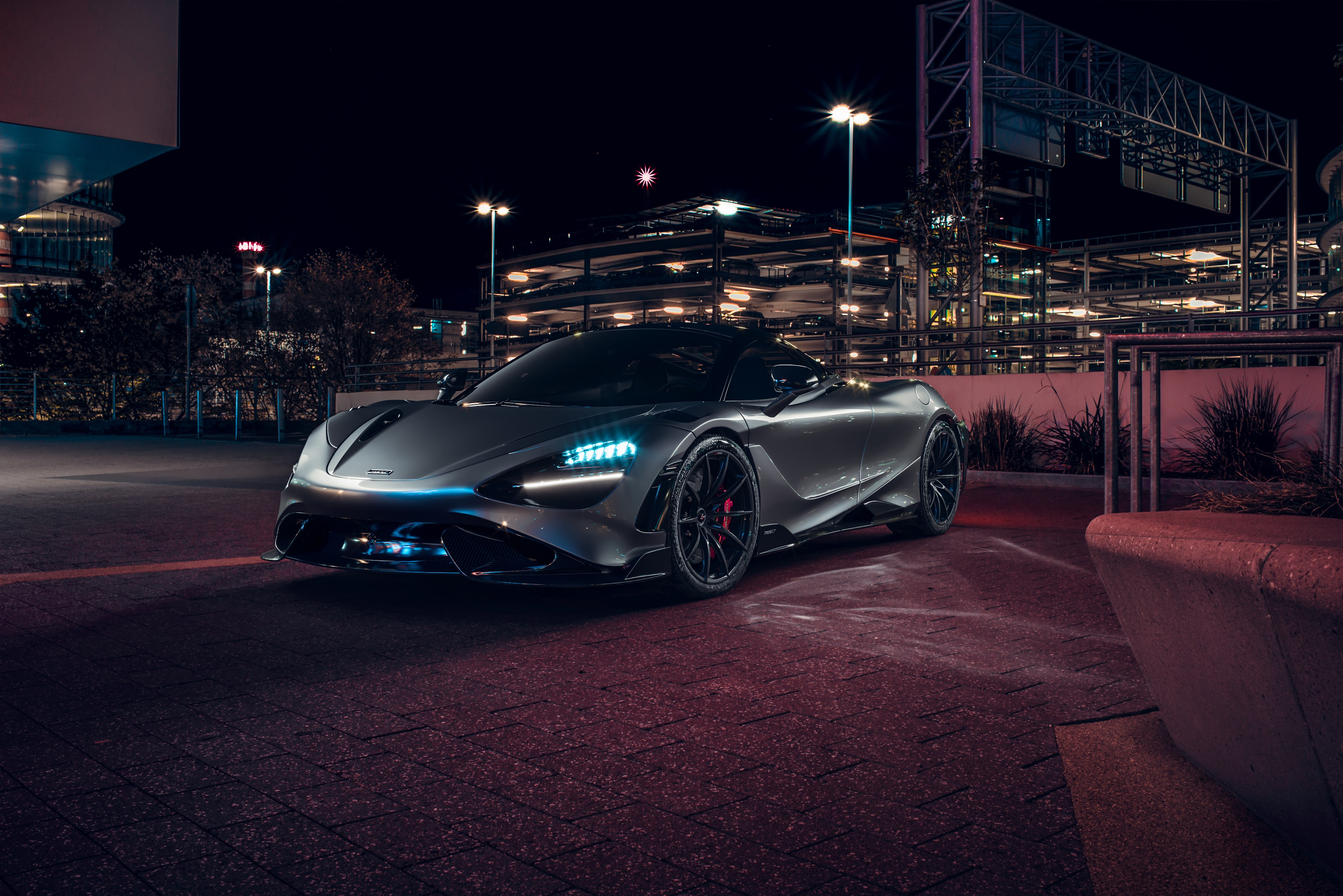 McLaren 765LT, Iluminación nocturna, Urbano, Coches deportivos, Fotografía nocturna, Ciudad nocturna, Modo oscuro