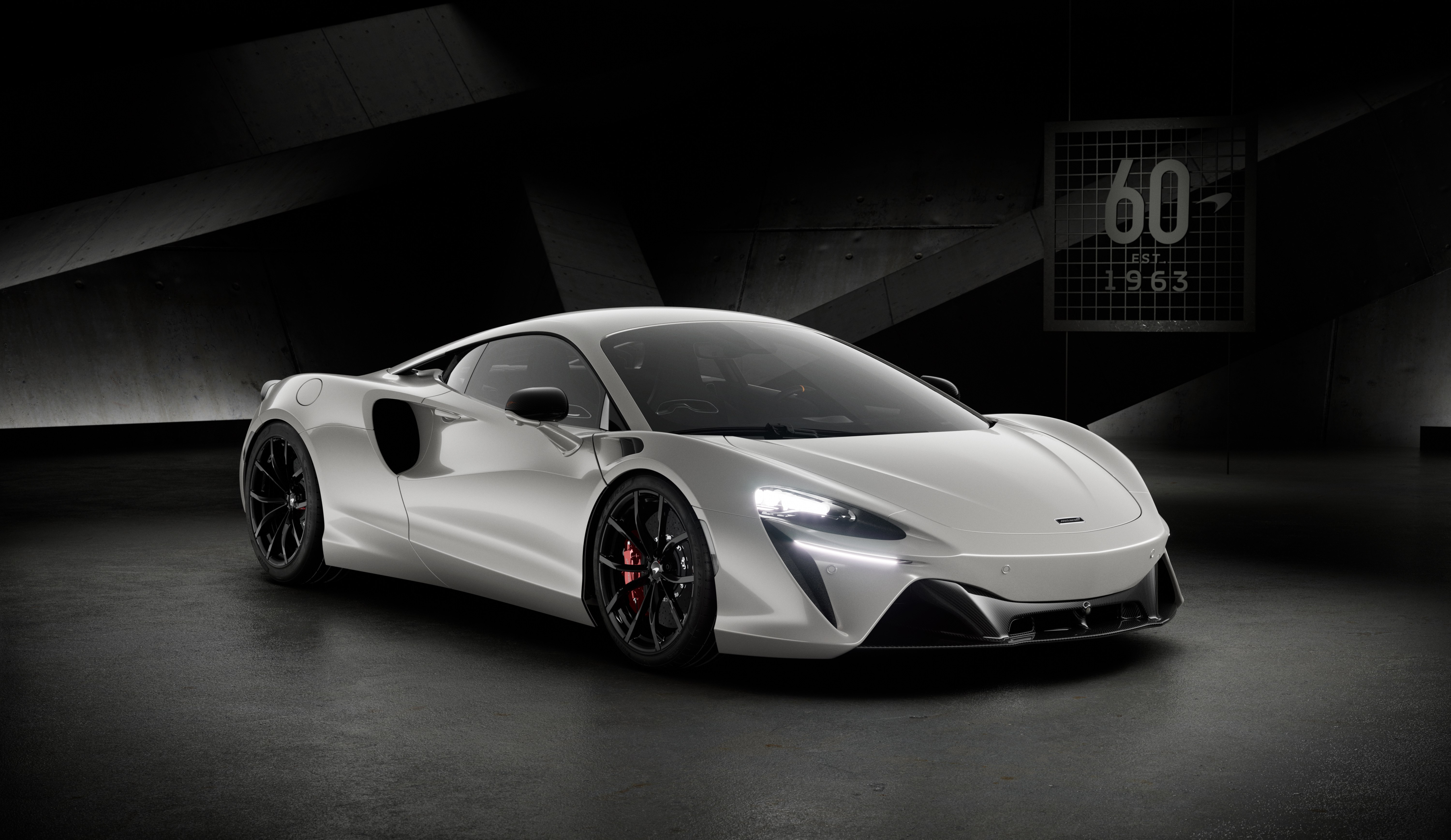 McLaren Artura, Edición aniversario, 5K, Fondo oscuro