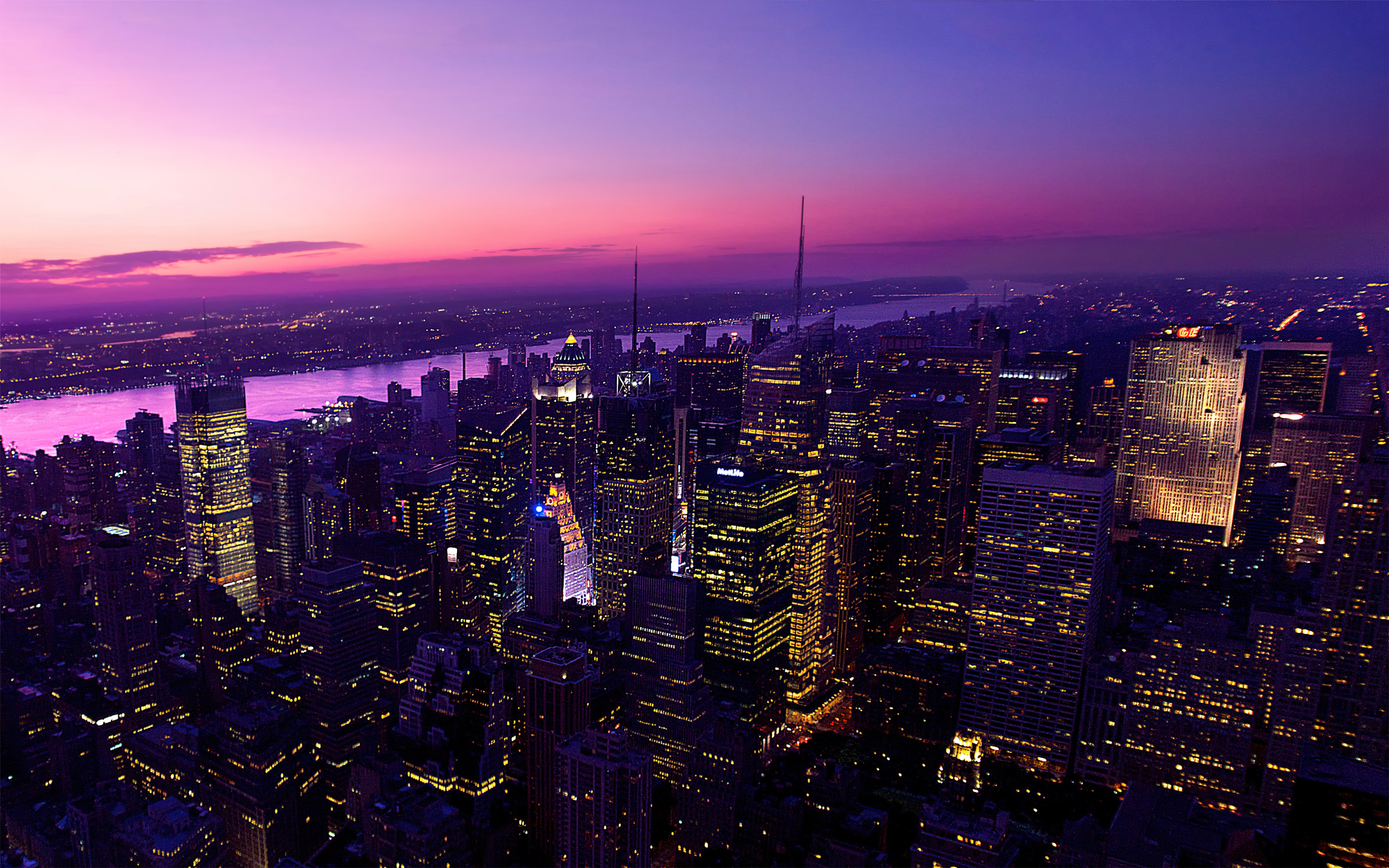 Nueva York, Estética, Crepúsculo, Tarde, Luces de la ciudad, Oscuro, Noche, Cielo rosa, Paisaje urbano, Skyline, Edificios, Rascacielos, Urbano, Metropolitano, Púrpura