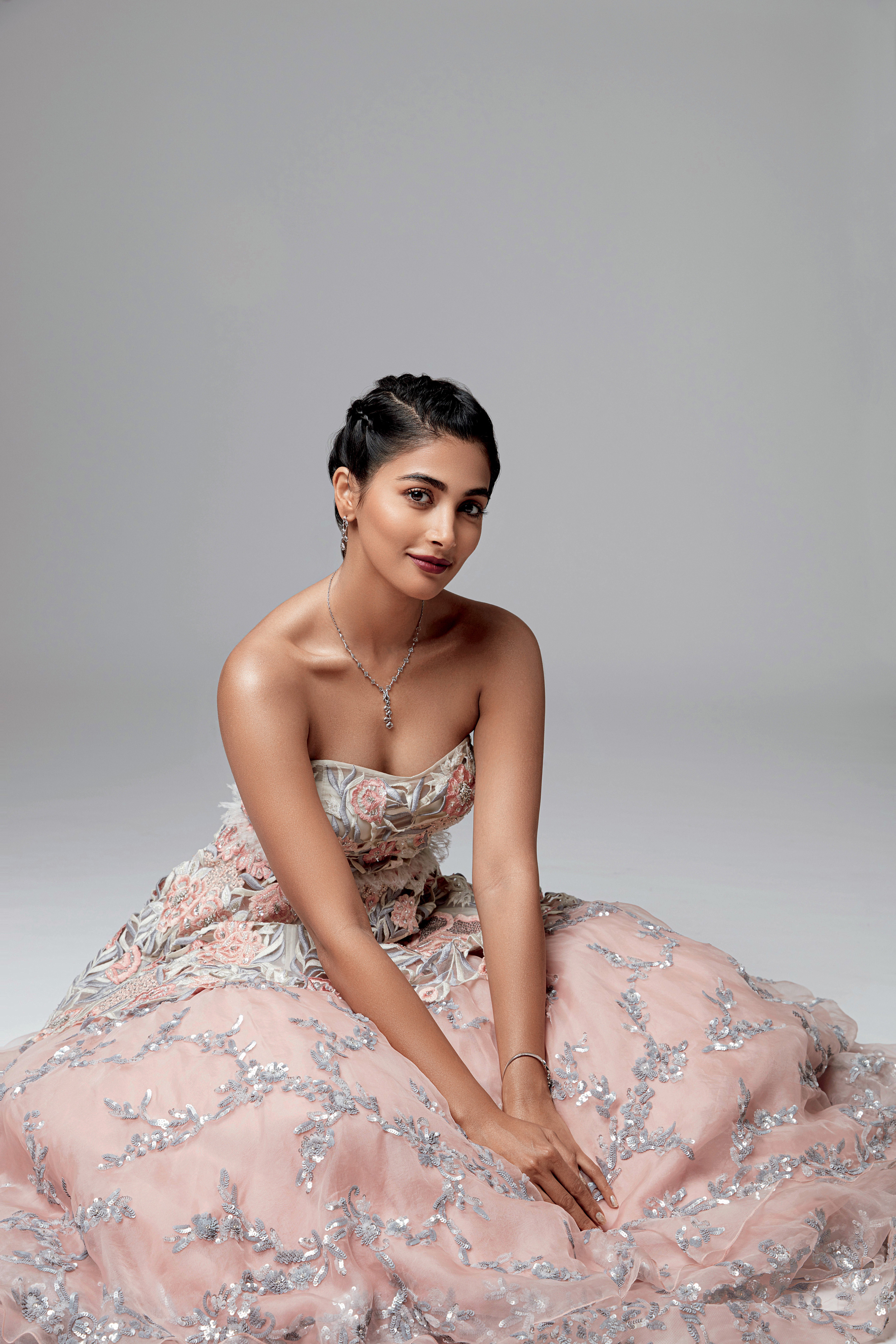 Pooja Hegde, 2023, Sesión fotográfica, Celebridades indias, 5K, Actriz de Bollywood, Actriz india