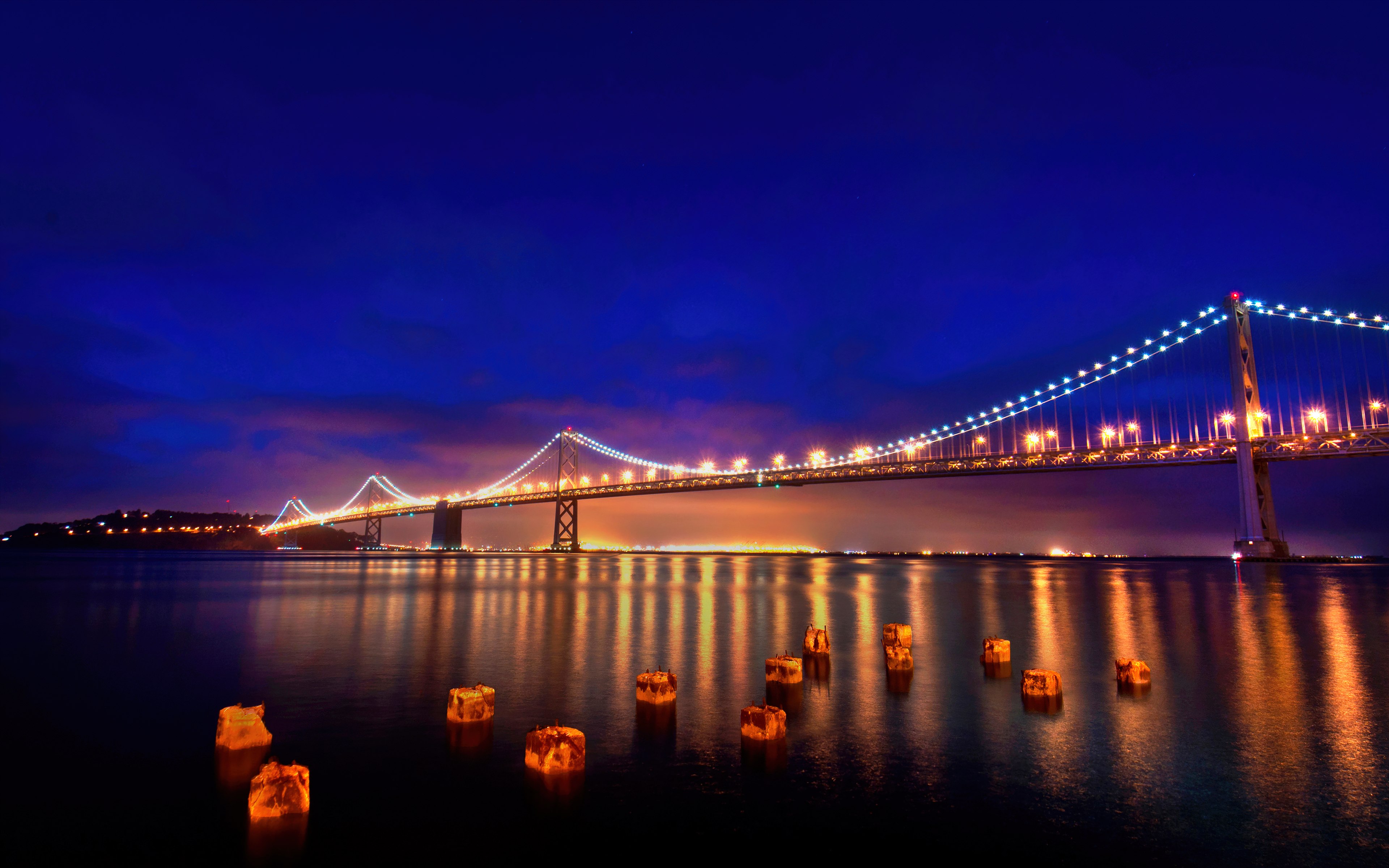 Puente de la Bahía de San Francisco-Oakland, Noche, Reflejos, Hora azul, Frío, Luces, Bay Bridge, California