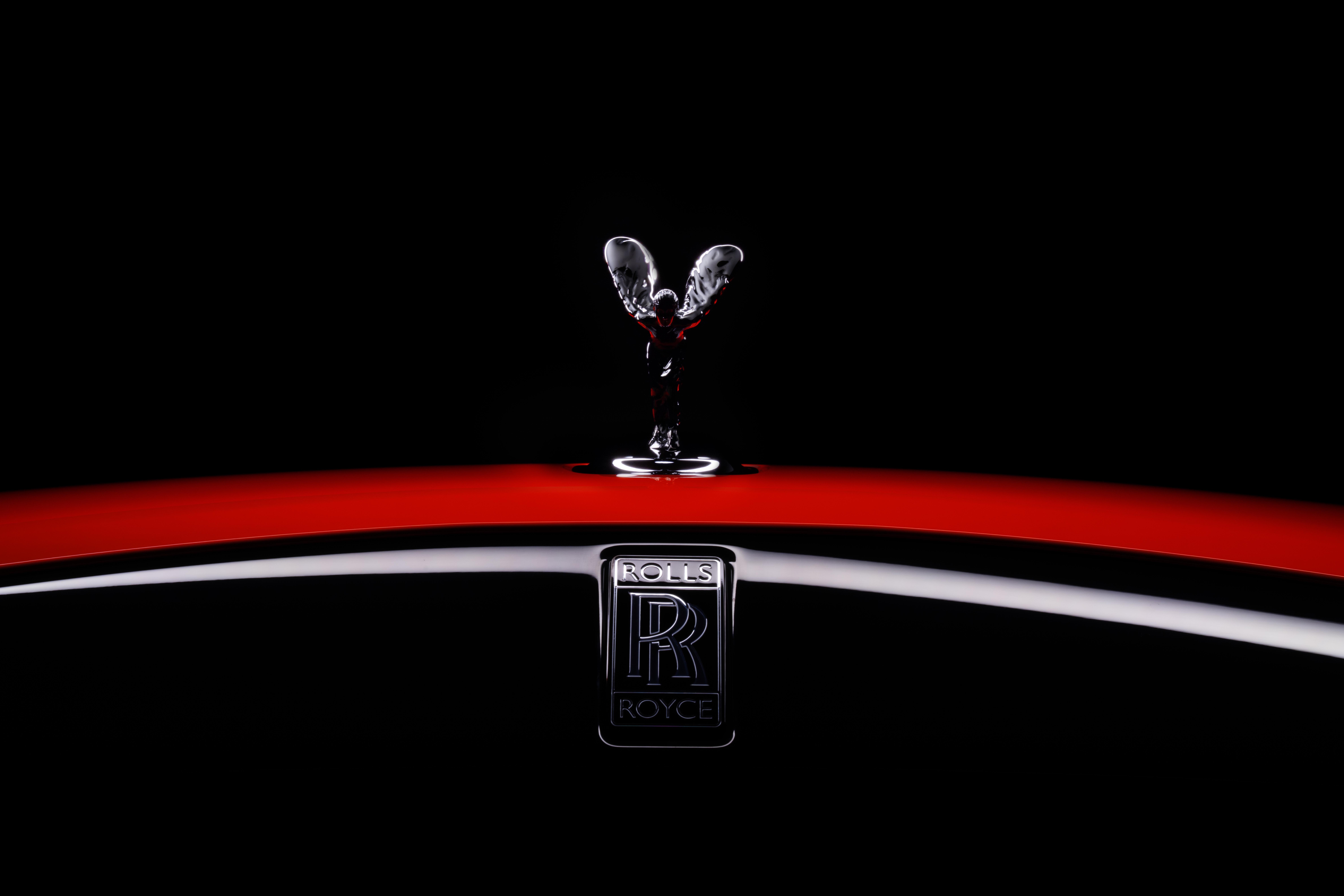 Rolls-Royce Dawn Black Badge, Spirit of Ecstasy, 2021, Fondo negro, AMOLED, 5K, 8K