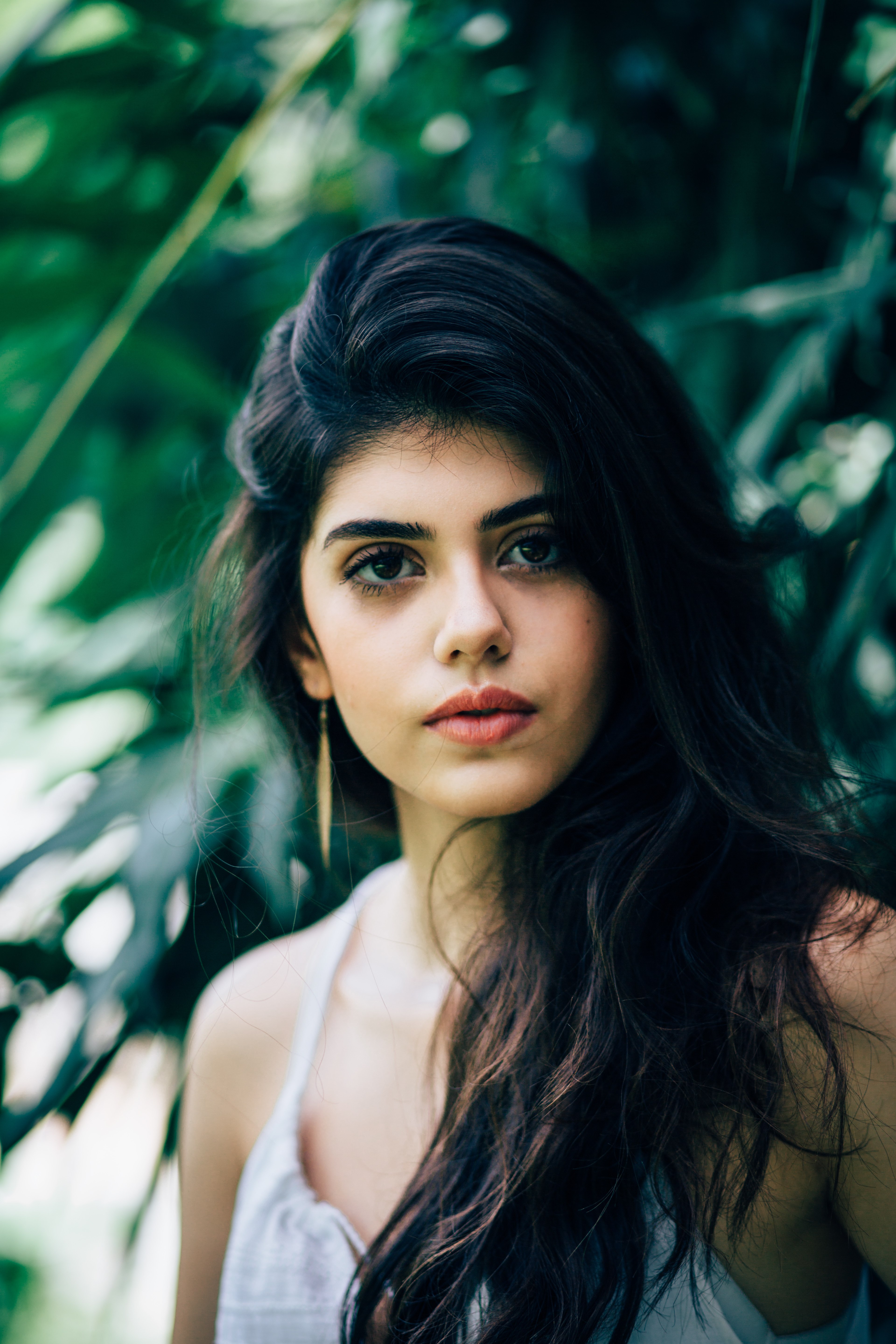 Sanjana Sanghi, primer plano, actriz de Dil Bechara, actriz hermosa, actriz de Bollywood, actriz india
